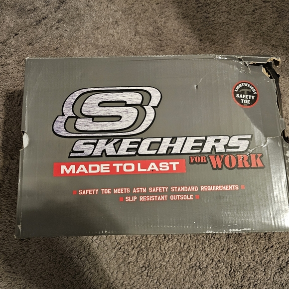 Skechers Safety Toe Work Shoes - Picture 1 of 5